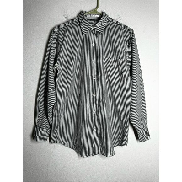 Foxcroft Gray/White Stripe Long Sleeve Button-Up Wrinkle Free Classic Shirt 6 - Picture 1 of 11
